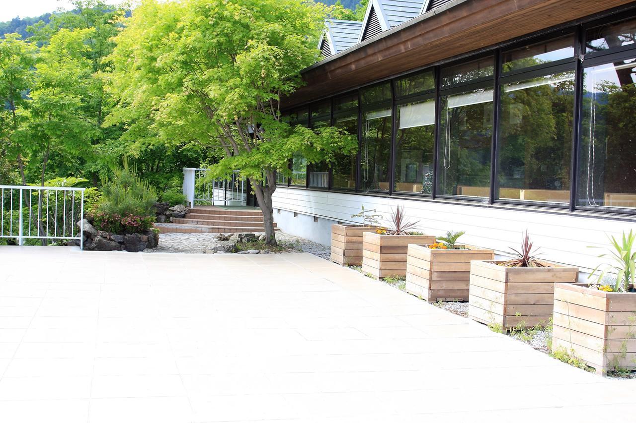 Hotel Shomarutoge Garden House Hanno Exterior foto